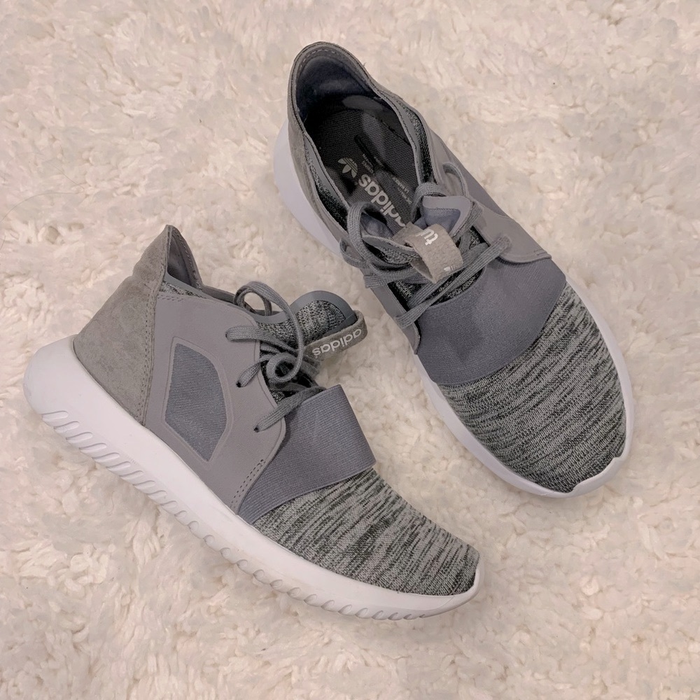 tubular defiant shoes grey